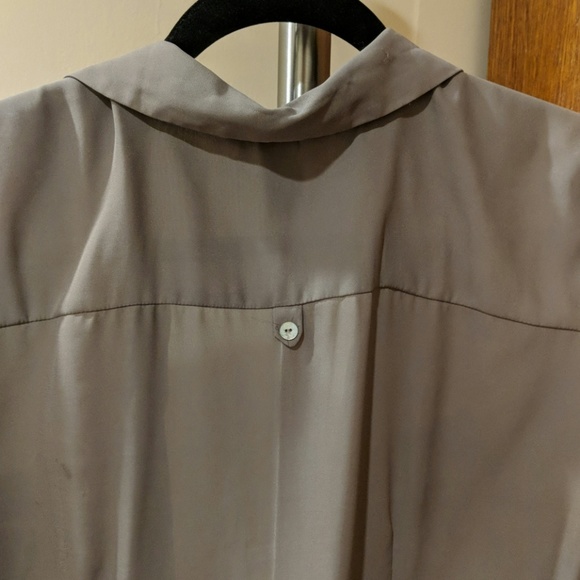 Button down blouse - Picture 3 of 3